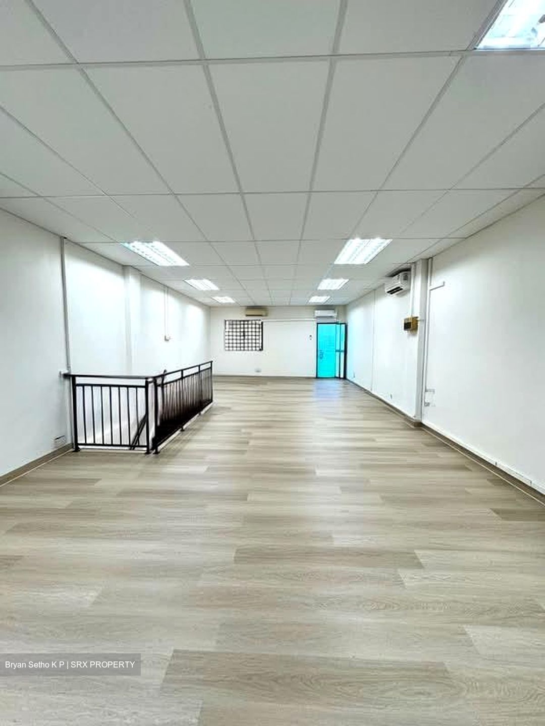 Bagnall Court (D16), Shop House #568677761